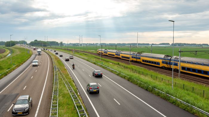 Geen aanleiding voor aanpassing onbelaste reiskostenvergoeding